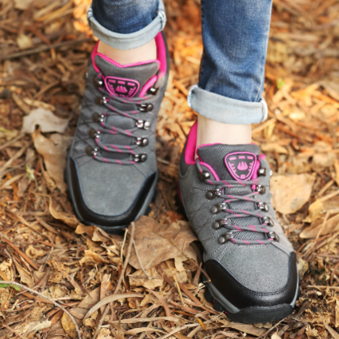 Women's hiking boots Comfortable and Durable