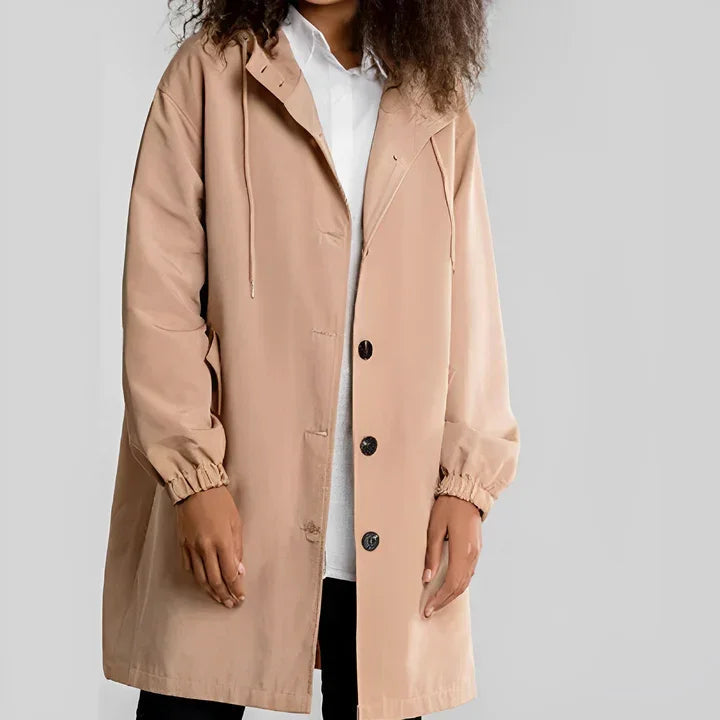 Women's hooded mackintosh with waterproof protection