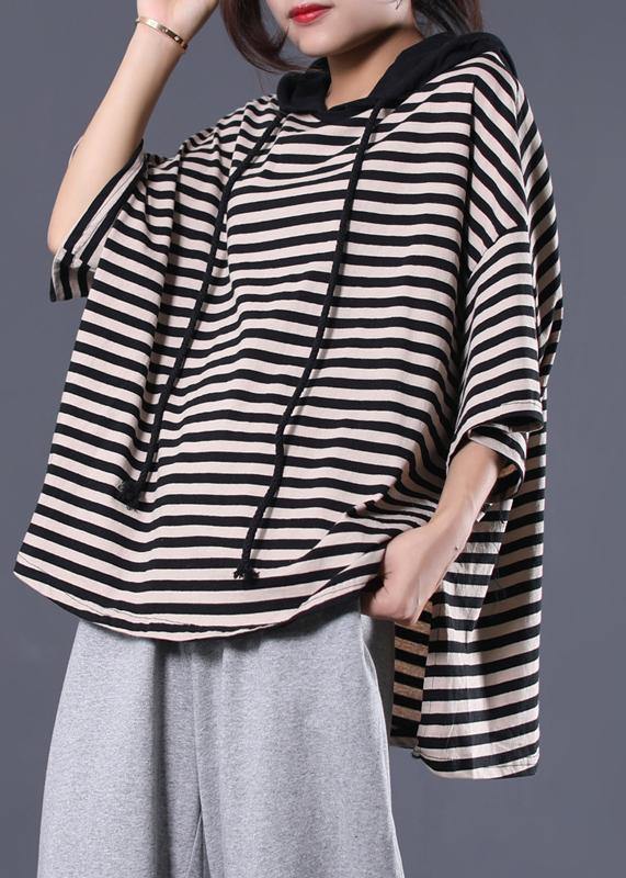 Women's hooded tunic with drawstring