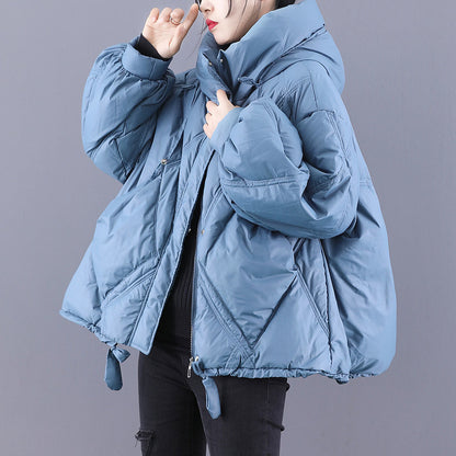 Women's hooded winter coat with zip