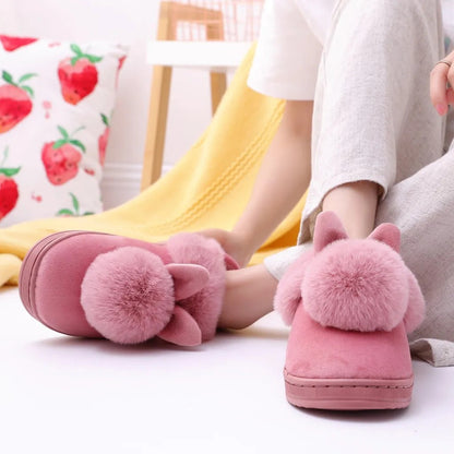 Women's indoor slippers