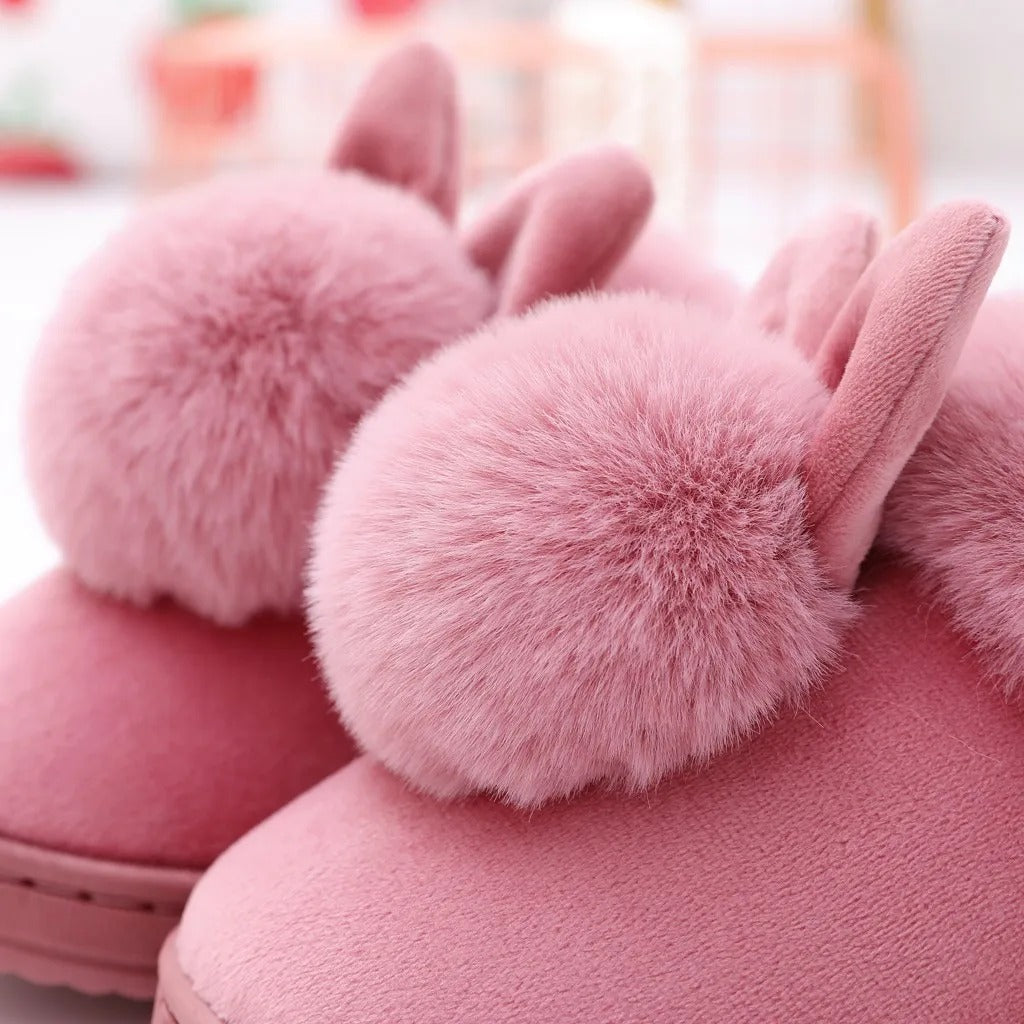 Women's indoor slippers