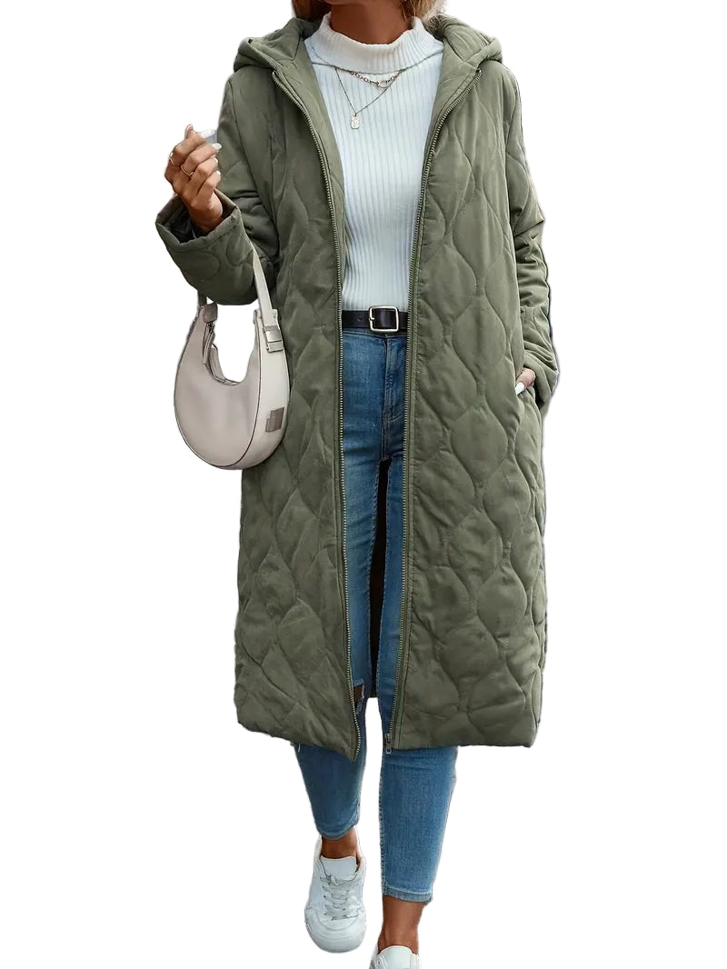 Women's quilted jacket with hood and long sleeves