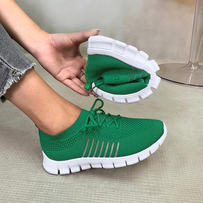 Women's soft-sole trainers