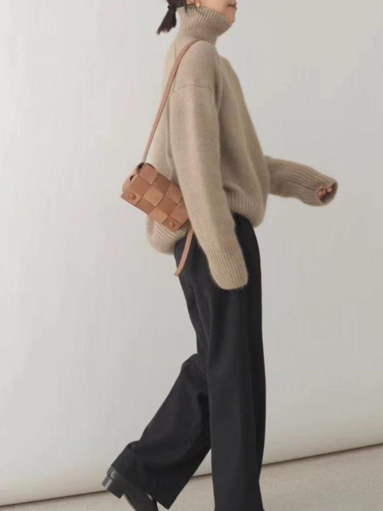 Women's turtleneck