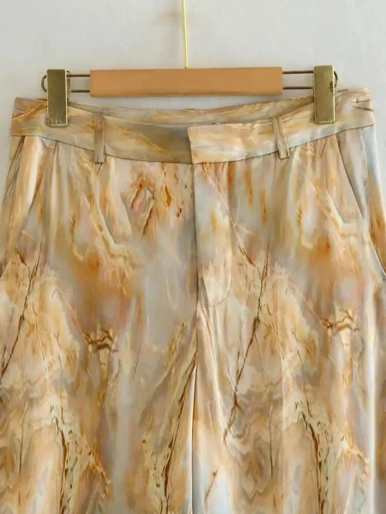 Women's vintage printed trousers