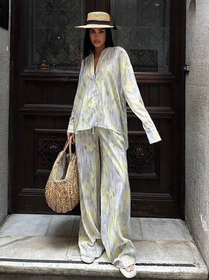 Women's vintage printed trousers