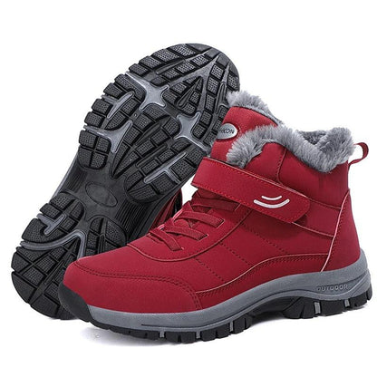 Lightweight women's snowboots with fur