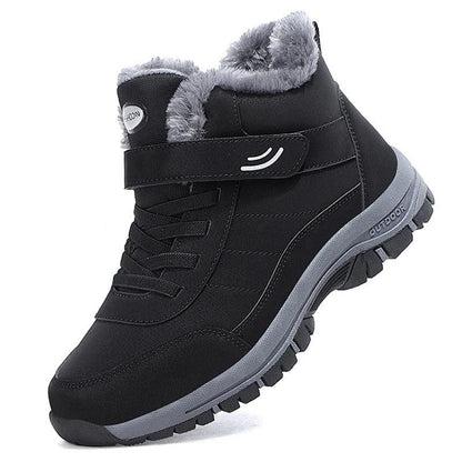 Lightweight women's snowboots with fur